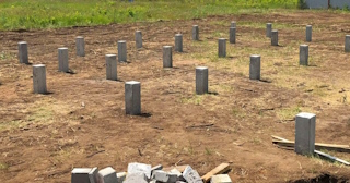 Фундамент на забивных жб сваях под ключ в Валуйках - фундамент из забивных железобетонных свай цена от 3152 руб/м2